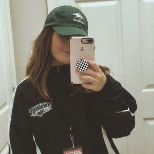 Meet your Posher, Kayli